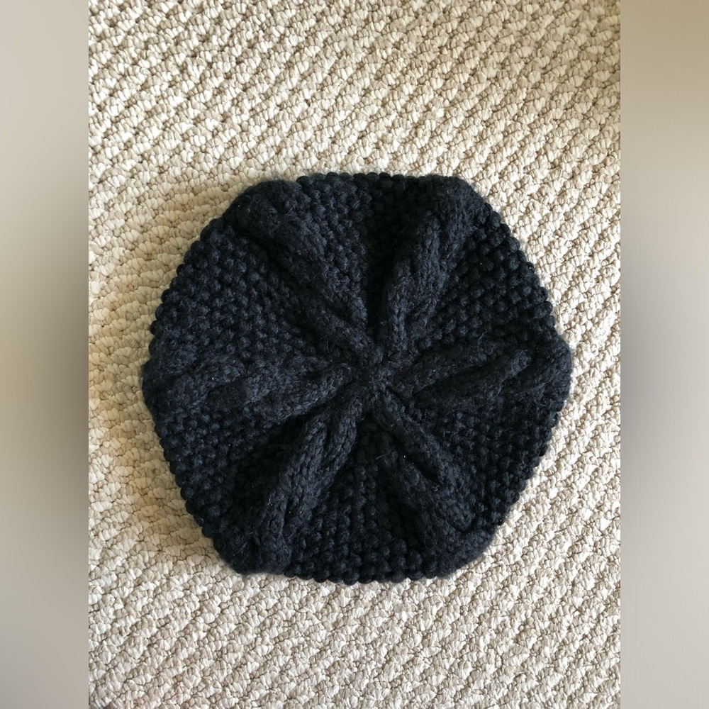 H&M Black Chunky Cable Knit Beret Hat Winter Slouchy Beanie Cap